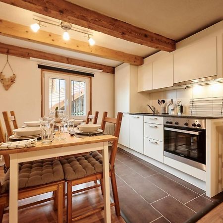 Lakeside Tiny House Brienz เบรียนส์ ภายนอก รูปภาพ