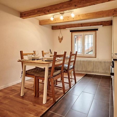 Lakeside Tiny House Brienz เบรียนส์ ภายนอก รูปภาพ