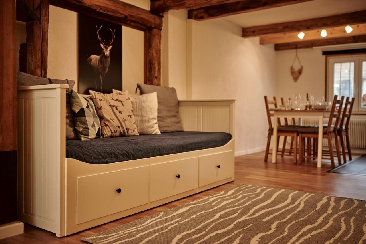 Lakeside Tiny House Brienz เบรียนส์ ภายนอก รูปภาพ