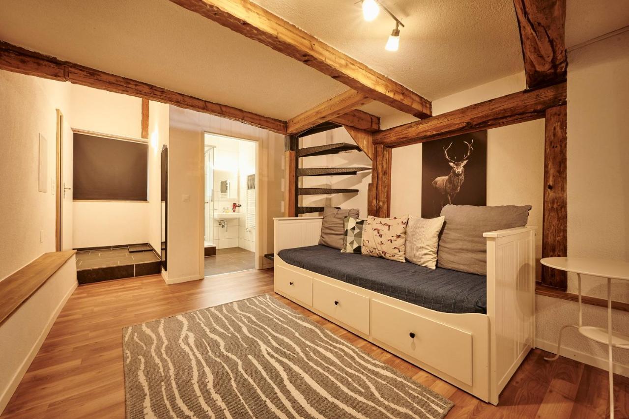 Lakeside Tiny House Brienz เบรียนส์ ภายนอก รูปภาพ