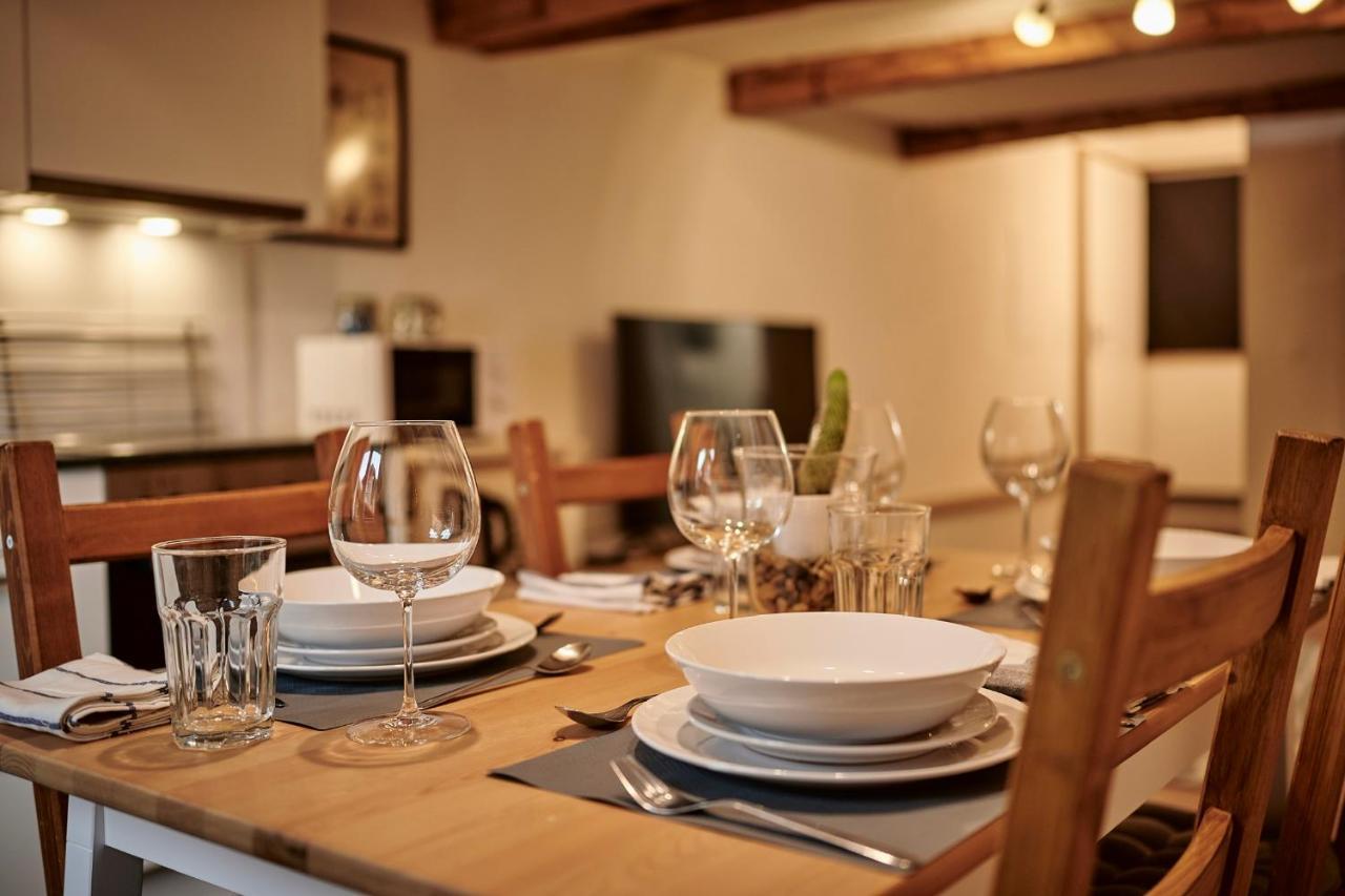 Lakeside Tiny House Brienz เบรียนส์ ภายนอก รูปภาพ