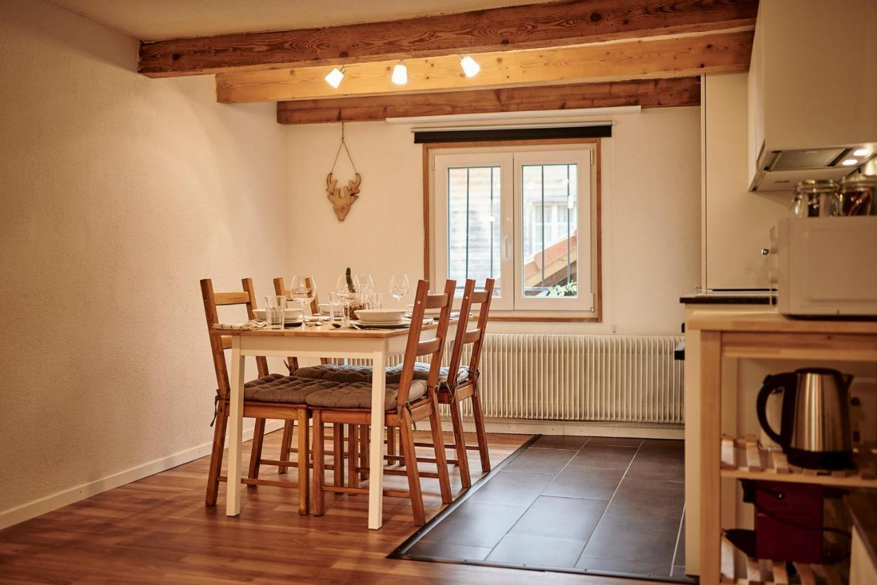 Lakeside Tiny House Brienz เบรียนส์ ภายนอก รูปภาพ
