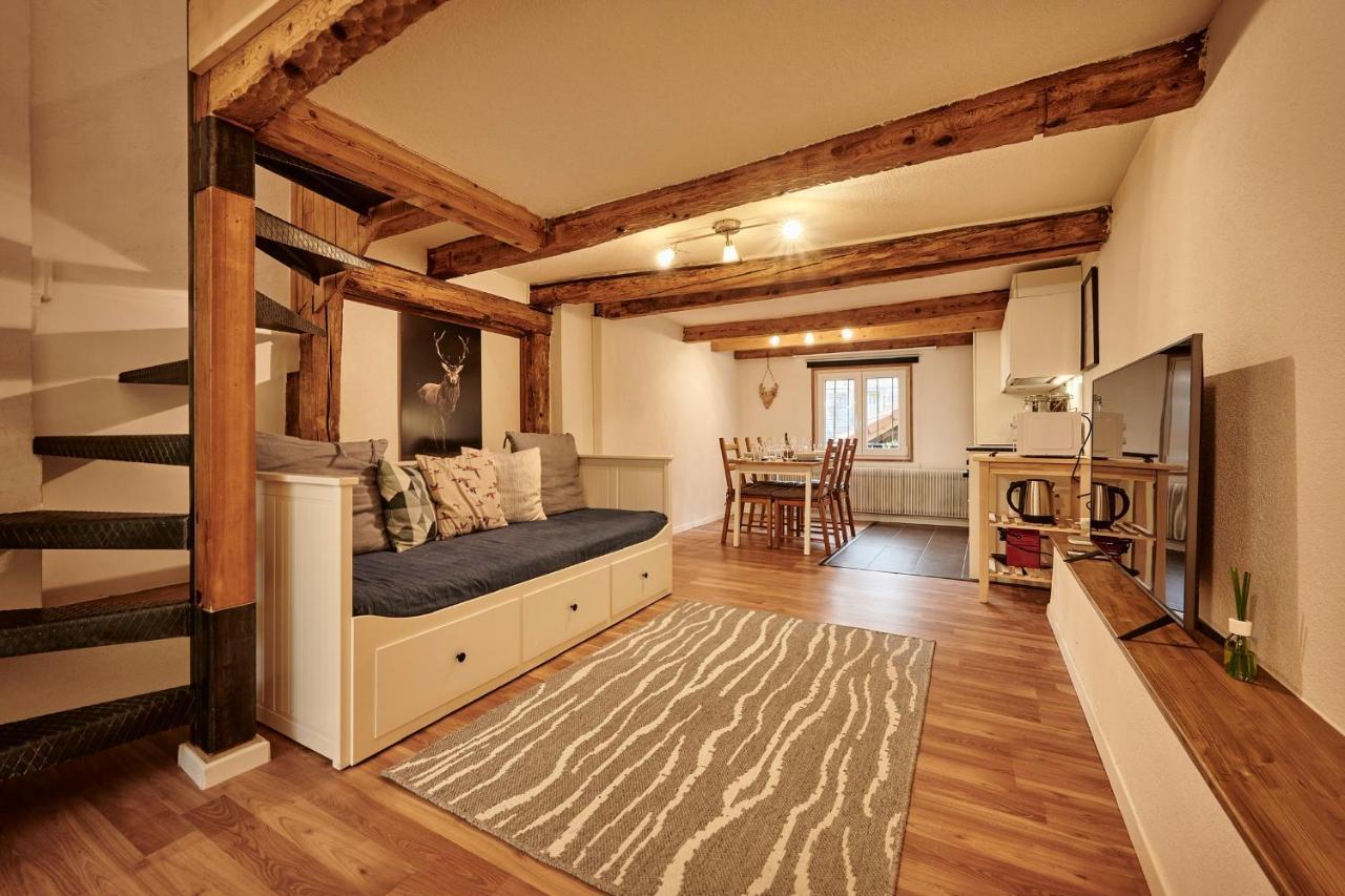 Lakeside Tiny House Brienz เบรียนส์ ภายนอก รูปภาพ